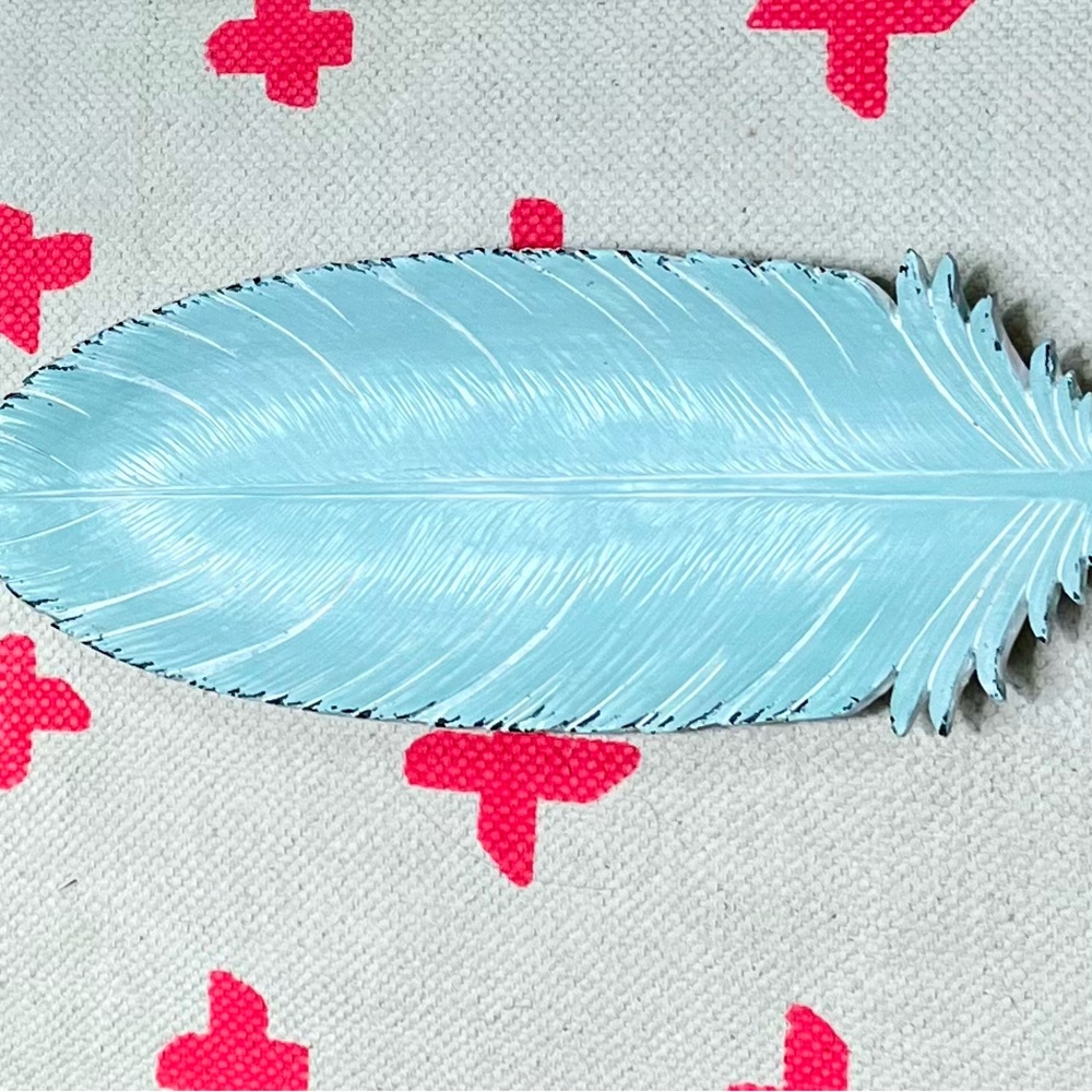Feather Tray